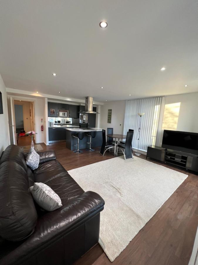 Royal Victoria Flat2 Apartament Londra