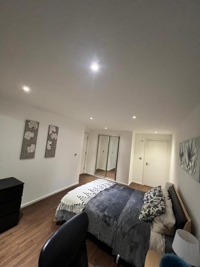 Royal Victoria Flat2 Apartament